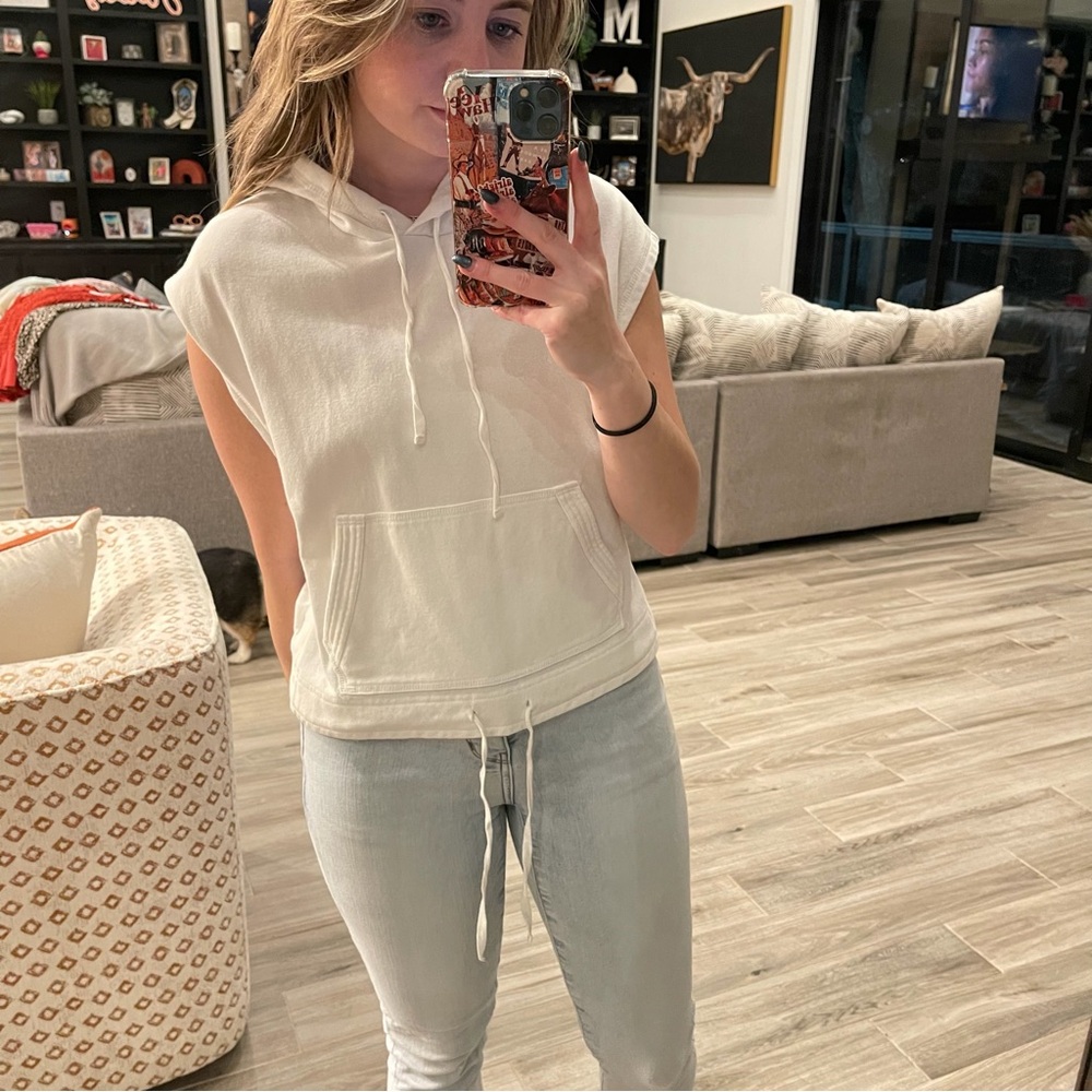 Mustard Seed White Sleeveless Hoodie